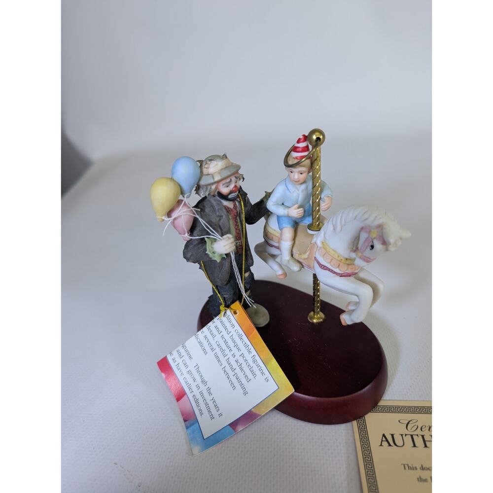 Emmett Kelly Jr. The Merry Go-Round 5” tall MIB Vintage with COA - Picture 2 of 3